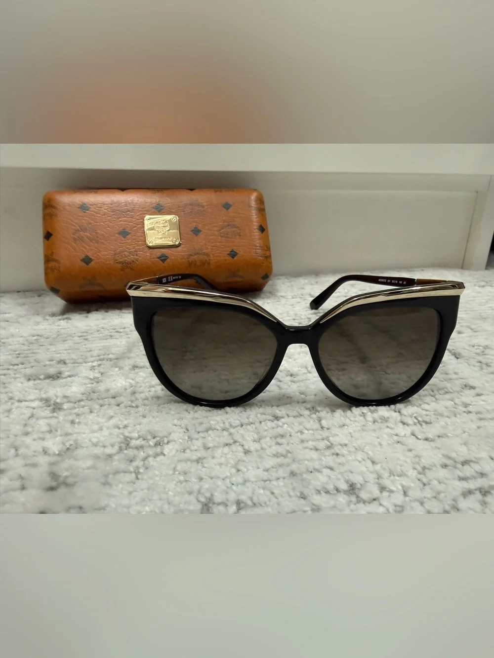 NWOT: MCM Cat-Eye Sunglasses